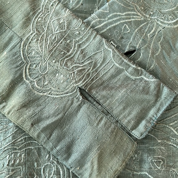 Silk Dinner Jacket by Anu Size XL - Picture 3 of 6